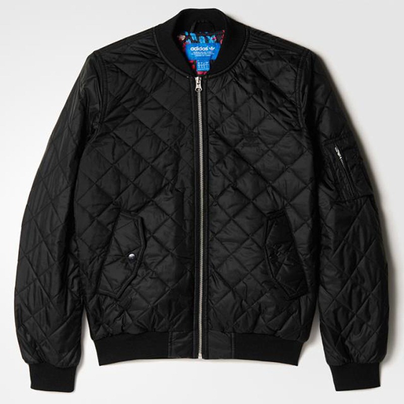 ���� AY4784